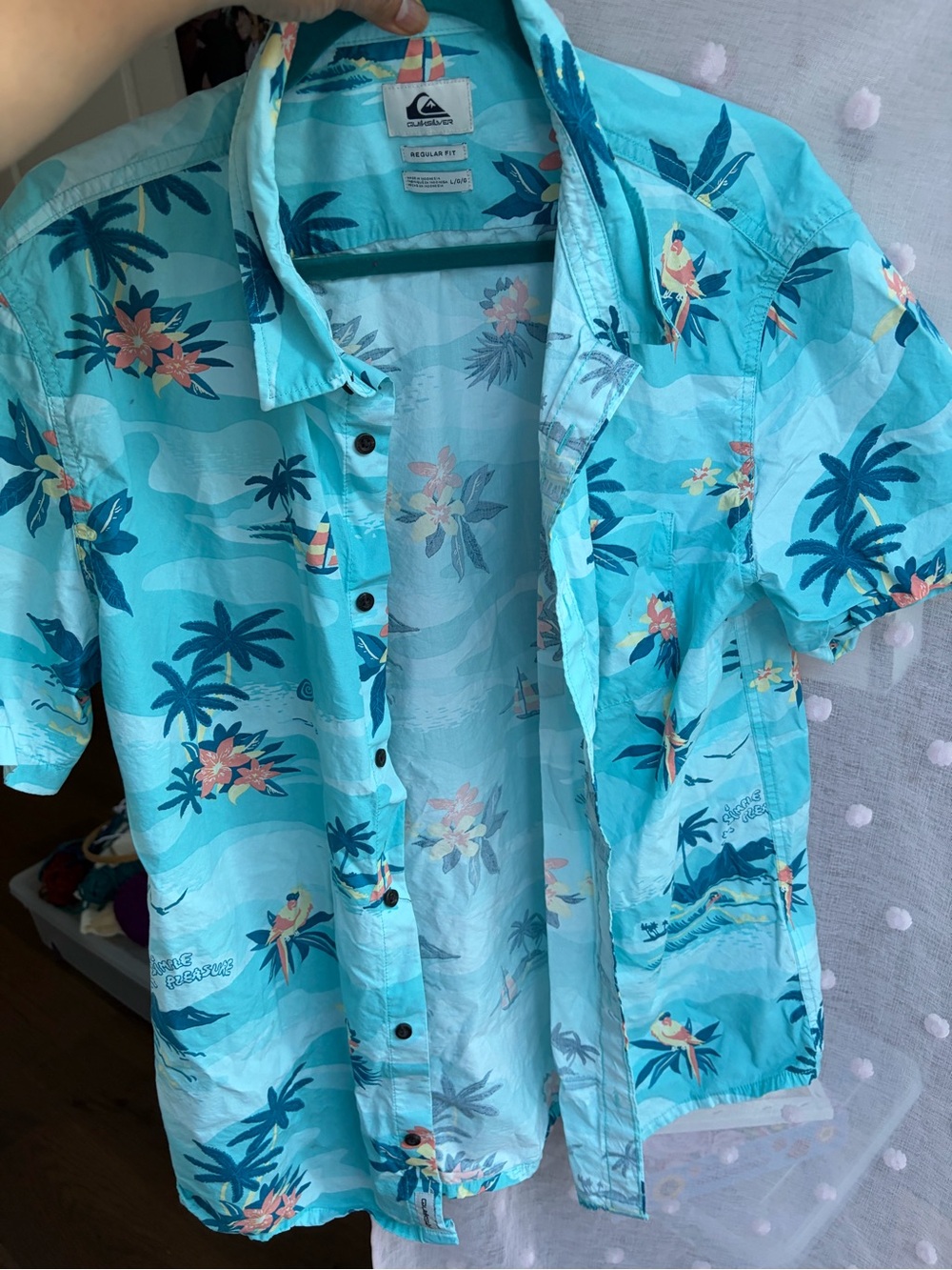 Quiksilver Men’s Aqua Tropical Floral Button-Down Shirt